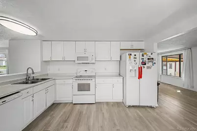 2757 S Salida Street, Aurora, CO 80013 - Photo 18