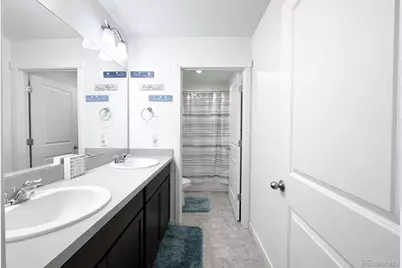 37 S Waterloo Street, Aurora, CO 80018 - Photo 28