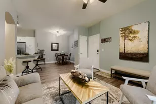 1672 W Canal Cir, Littleton, CO 80120 - Photo 2