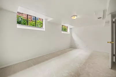 1068 Monroe Street, Denver, CO 80206 - Photo 10