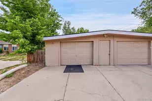 1164 Dallas St, Aurora, CO 80010 - Photo 20
