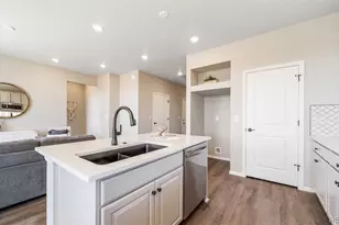 5014 N Tempe St, Aurora, CO 80019 - Photo 12