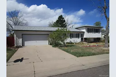 1093 S Macon Way, Aurora, CO 80012 - Photo 2