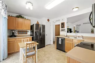 11373 Newport St, Thornton, CO 80233 - Photo 10