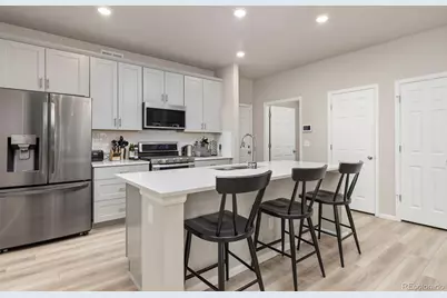 6078 N Lisbon Street, Aurora, CO 80019 - Photo 8