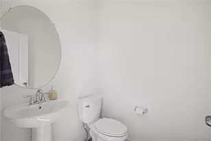 1980 S Fultondale Ct, Aurora, CO 80018 - Photo 18