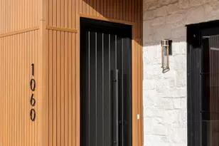 1060 S Garfield St, Denver, CO 80209 - Photo 2