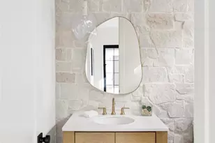 1060 S Garfield St, Denver, CO 80209 - Photo 16