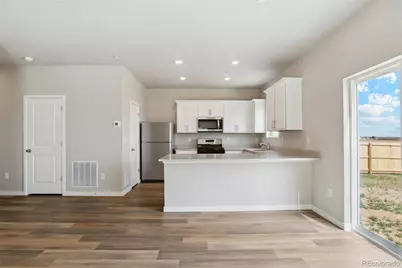 48290 Shetland Drive, Bennett, CO 80102 - Photo 8