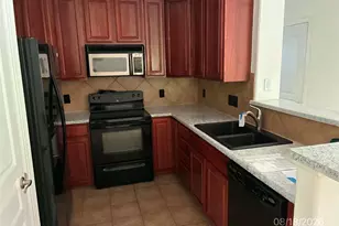 10351 W Girton Dr, Denver, CO 80227 - Photo 4