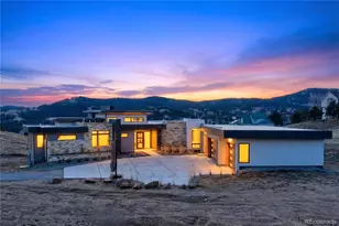 545 Strada Rossa Rd, Golden, CO 80401 - Photo 2