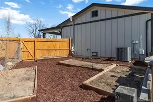 9724 W Polk Pl, Littleton, CO 80123 - Photo 36