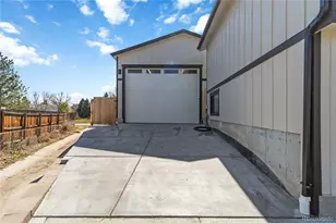 9724 W Polk Pl, Littleton, CO 80123 - Photo 6