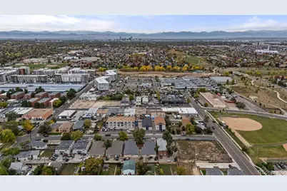 2356 Emporia, Aurora, CO 80010 - Photo 8