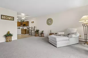675 S Alton Way, Denver, CO 80247 - Photo 4