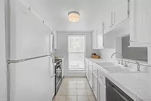 3872 S Fraser St, Aurora, CO 80014 - Photo 6