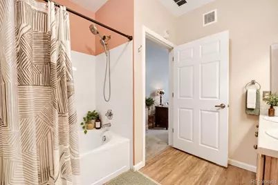 5255 Memphis Street #1204, Denver, CO 80239 - Photo 12
