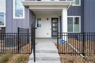 1837 S Poplar Ct, Denver, CO 80224 - Photo 2