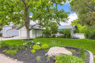 1651 E Kettle Ave, Centennial, CO 80122 - Photo 2