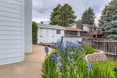 1651 E Kettle Avenue, Centennial, CO 80122 - Photo 6