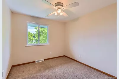 1651 E Kettle Avenue, Centennial, CO 80122 - Photo 20