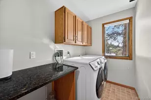 25924 Gateway Dr, Golden, CO 80401 - Photo 22