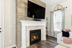 6579 S Vaughn St, Centennial, CO 80111 - Photo 12