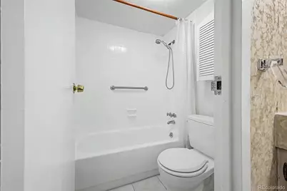 8060 E Girard Avenue #704, Denver, CO 80231 - Photo 14