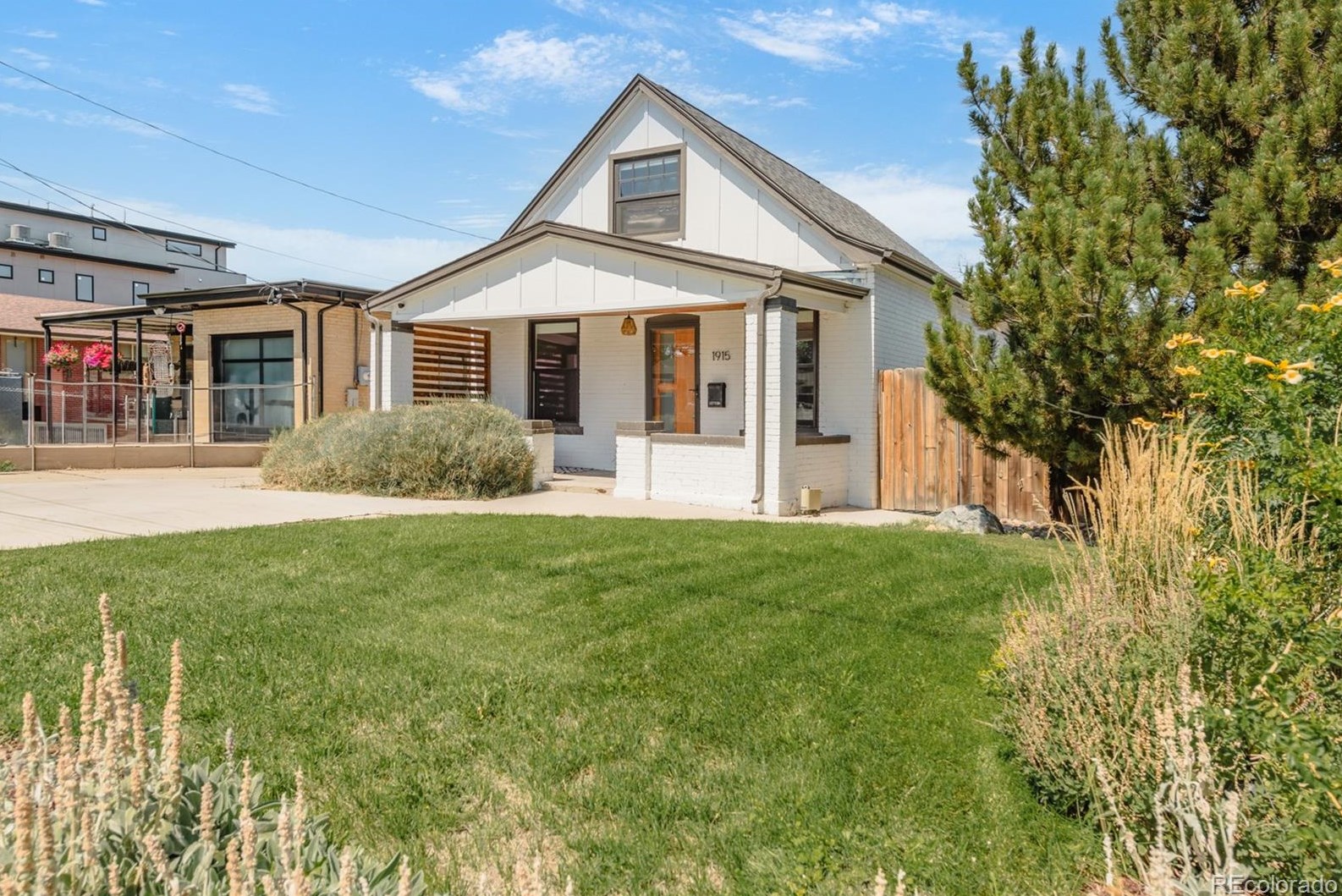 1915 47th Ave, Denver, CO 80216-2806