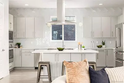 8565 E 50th Drive, Denver, CO 80238 - Photo 10