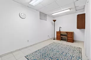 9142 E Amherst Dr, Denver, CO 80231 - Photo 40