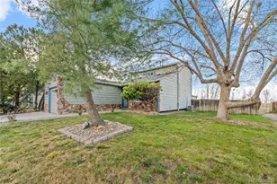 17551 E Temple Dr, Aurora, CO 80015 - Photo 2