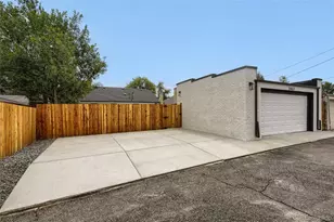 2451 N York St, Denver, CO 80205 - Photo 28