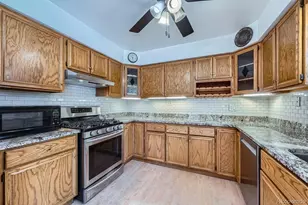 12149 E Oregon Dr, Aurora, CO 80012 - Photo 8