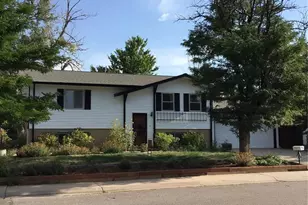 12149 E Oregon Dr, Aurora, CO 80012 - Photo 2