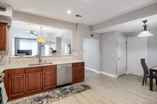 4590 S Auckland Ct, Aurora, CO 80015 - Photo 8