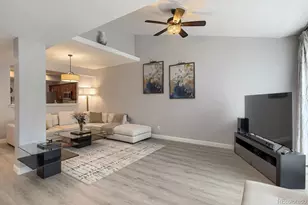 4590 S Auckland Ct, Aurora, CO 80015 - Photo 4