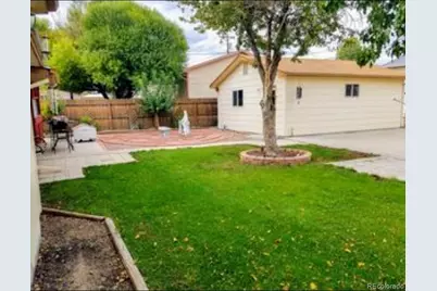 807 Harding Avenue, Canon City, CO 81212 - Photo 2