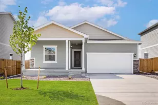 48215 Shetland Dr, Bennett, CO 80102 - Photo 1