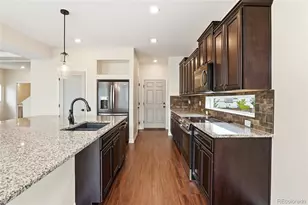 10990 Memphis Ct, Commerce City, CO 80022 - Photo 12