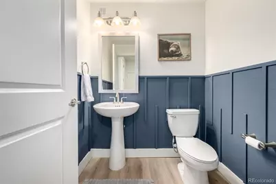 8863 Fraser River Loop, Littleton, CO 80125 - Photo 10