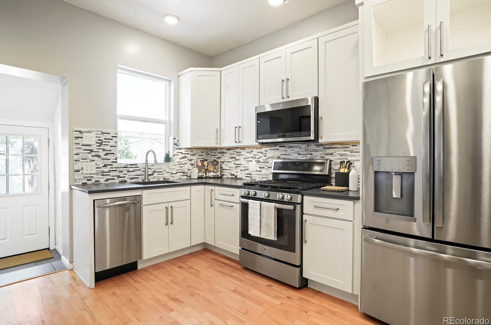 169 Ogden St, Denver CO  80209-2319 exterior