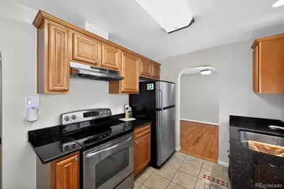 2201 Oakland Street, Aurora, CO 80010 - Photo 6