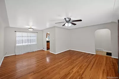 2201 Oakland Street, Aurora, CO 80010 - Photo 2