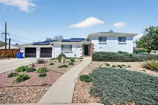 2201 Oakland St, Aurora, CO 80010 - Photo 1