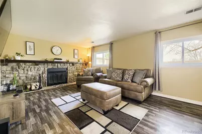 21678 E Powers Circle, Centennial, CO 80015 - Photo 4