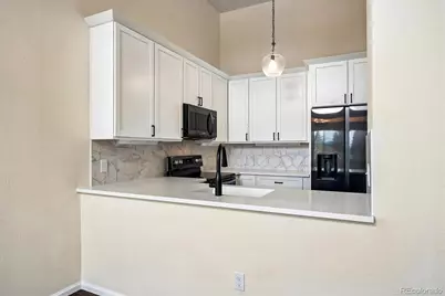 525 Lindenwood Court, Highlands Ranch, CO 80126 - Photo 8