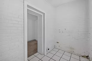 1376 N Pearl St, Denver, CO 80203 - Photo 16