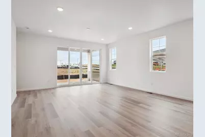 24787 E 40th Avenue, Aurora, CO 80019 - Photo 8