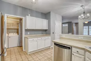 1538 Bennet Mountain Rd, Castle Rock, CO 80109 - Photo 8